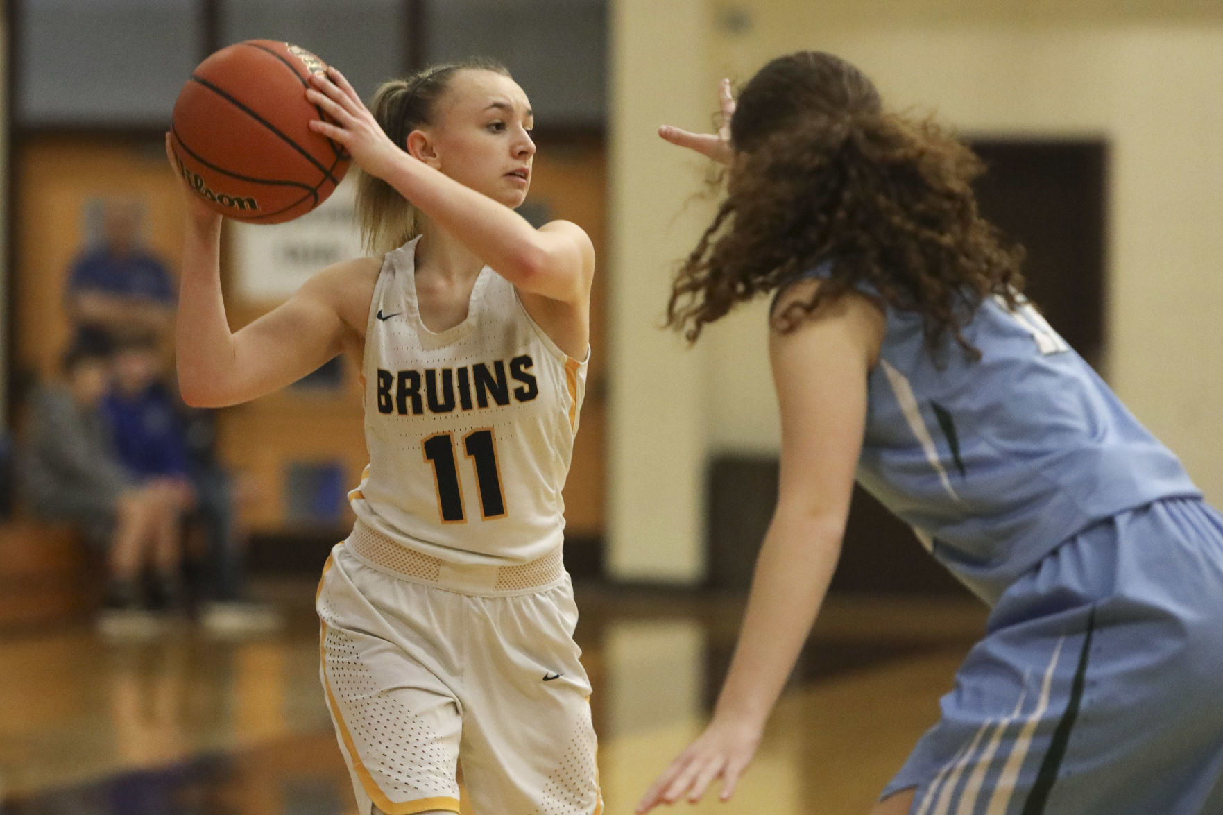Brookings-Harbor vs. Oregon Episcopal Girls Consolation